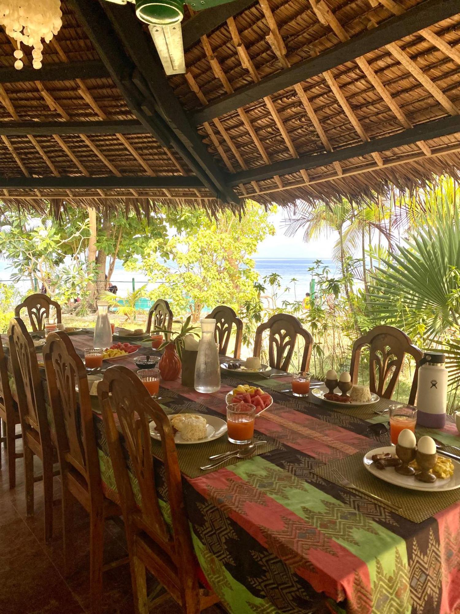 Ravenala Beach Bungalows Moalboal Buitenkant foto